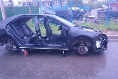 Вот таким увидела хозяйка свой автомобиль  Из социальной сети